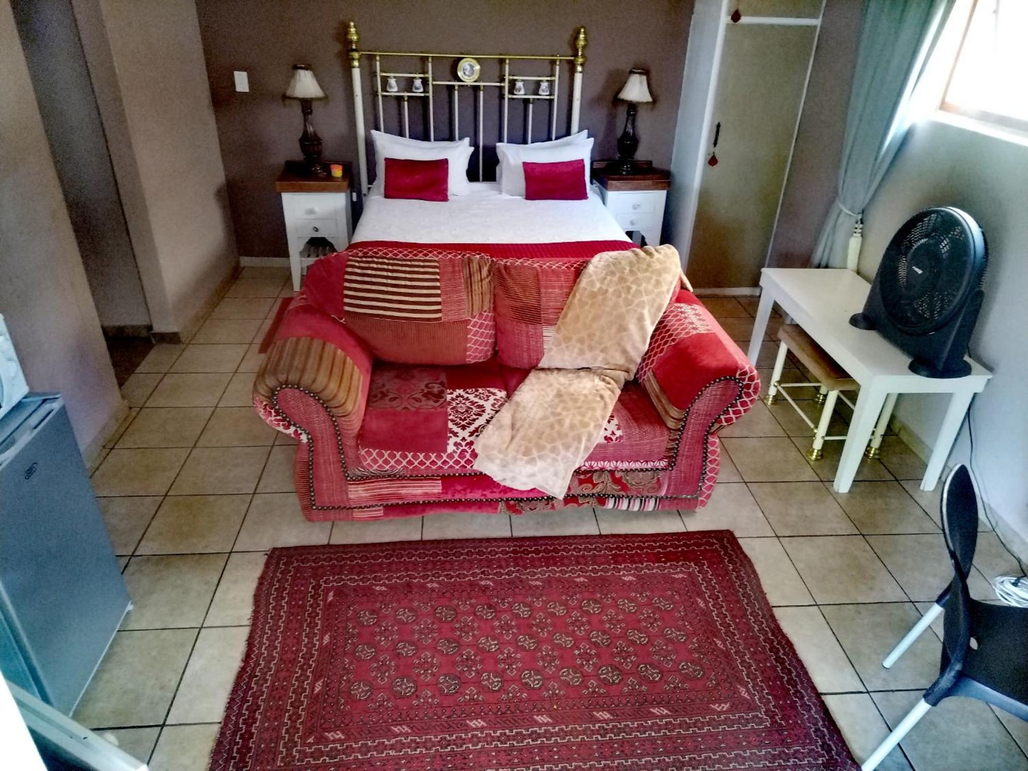 Africas Eden Guesthouse Mookgophong Esterno foto