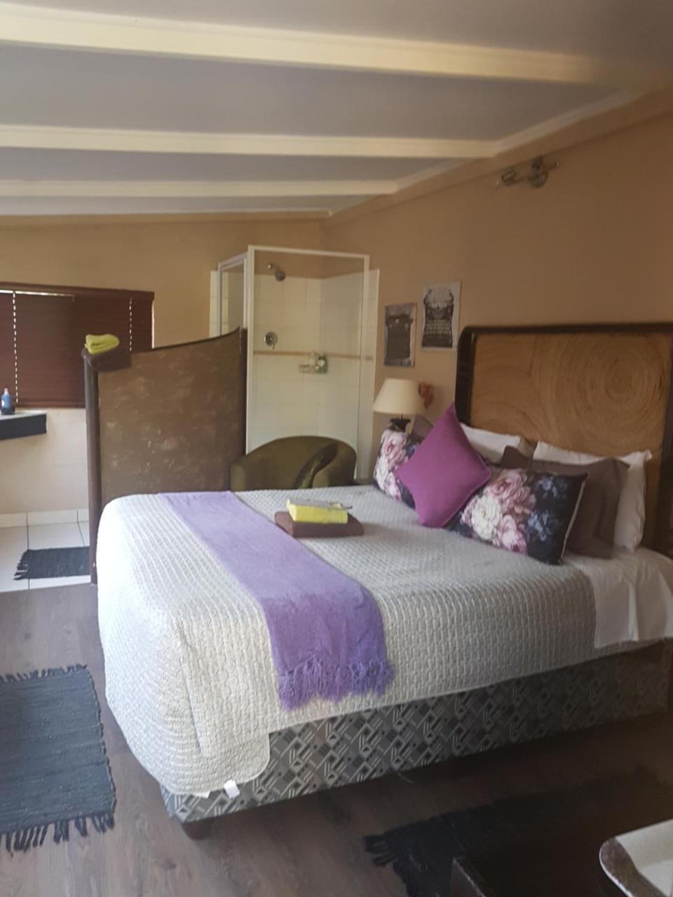 Africas Eden Guesthouse Mookgophong Esterno foto